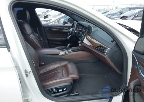 2017 BMW 540I из США, поврежденный, VIN WBAJE5C37HG913864